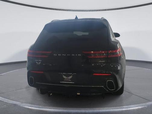 2022 Genesis GV70 2.5T