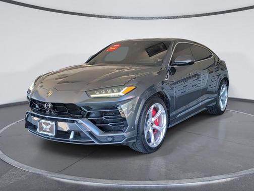 2020 Lamborghini Urus Base