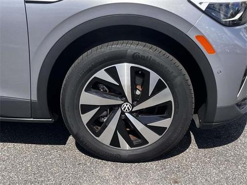 2023 Volkswagen ID.4 Pro
