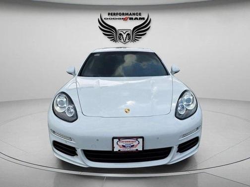 2014 Porsche Panamera