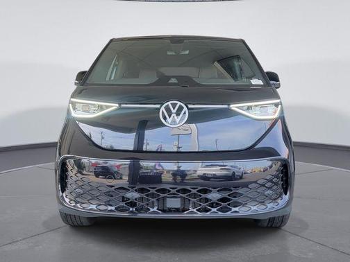 Deep Black Pearl Effect 2025 Volkswagen ID. Buzz Pro S