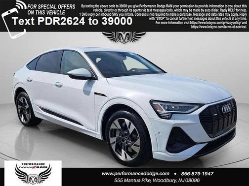 2022 Audi e-tron S line Premium