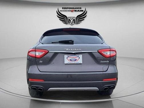 2018 Maserati Levante GranLusso