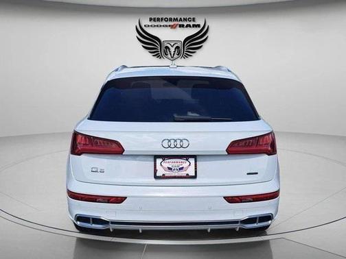2020 Audi Q5 e 55 Premium
