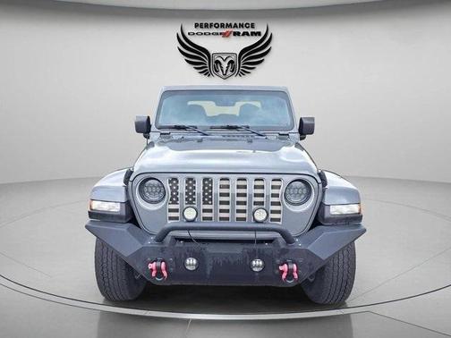 2022 Jeep Gladiator Overland