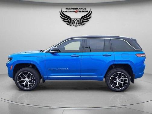 2022 Jeep Grand Cherokee 4xe Summit