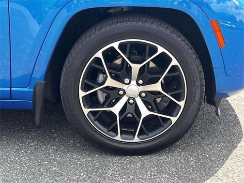 2022 Jeep Grand Cherokee 4xe Summit