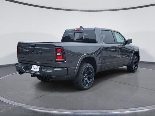Granite Crystal Clearcoat Metallic 2026 RAM 1500 Big Horn/Lone Star