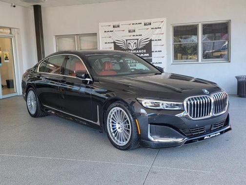 Black Sapphire Metallic 2022 BMW ALPINA B7 xDrive