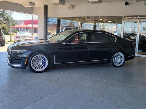 Black Sapphire Metallic 2022 BMW ALPINA B7 xDrive