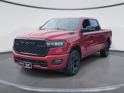 Molten Red Pearlcoat 2027 RAM 1500 Big Horn/Lone Star
