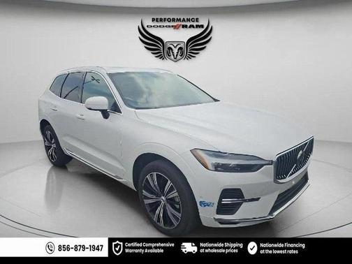 2023 Volvo XC60 Recharge Plug-In Hybrid T8 Plus Bright Theme