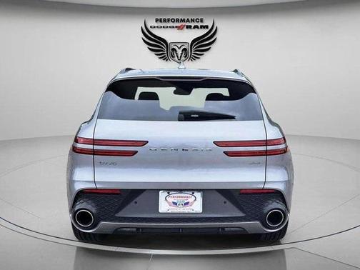 2023 Genesis GV70 2.5T