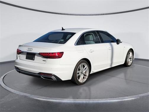 2023 Audi A4 45 S line Premium Plus