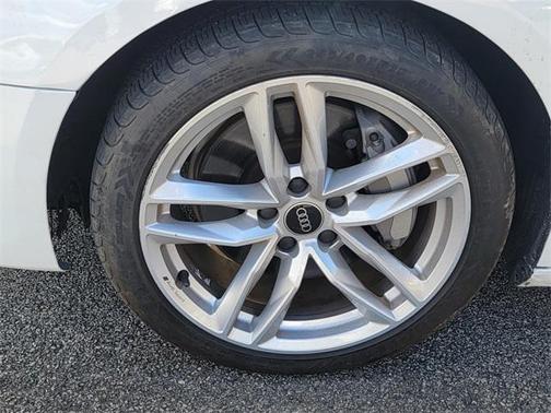 2023 Audi A4 45 S line Premium Plus