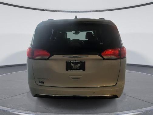 2019 Chrysler Pacifica Touring-L Plus