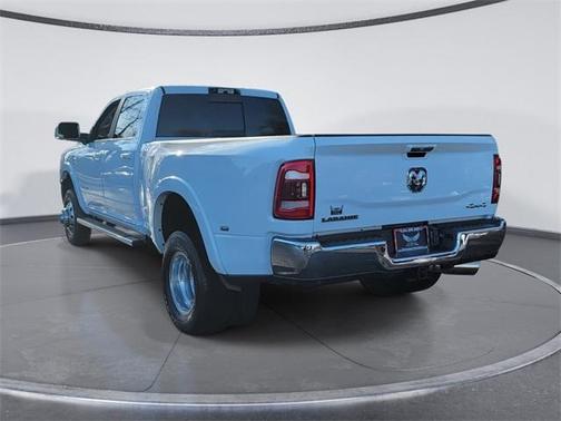 2022 RAM 3500 Laramie