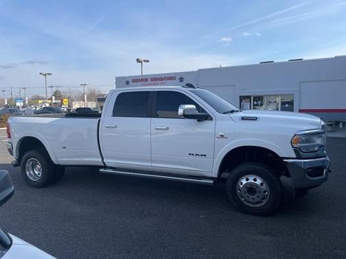 2022 RAM 3500 Laramie