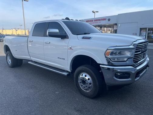2022 RAM 3500 Laramie