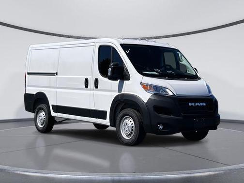 2025 RAM ProMaster 1500 Low Roof