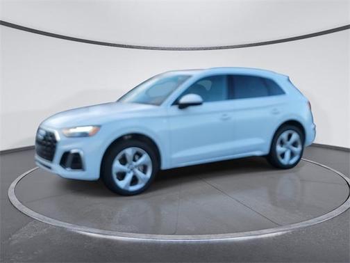 2022 Audi Q5 45 S line quattro Premium
