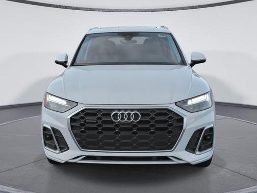 2022 Audi Q5 45 S line quattro Premium