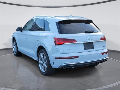 2022 Audi Q5 45 S line quattro Premium