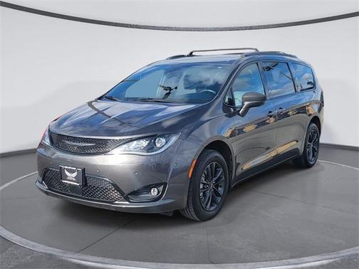 2020 Chrysler Pacifica Launch Edition