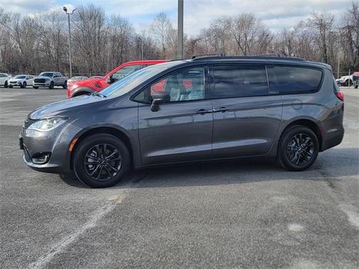 2020 Chrysler Pacifica Launch Edition