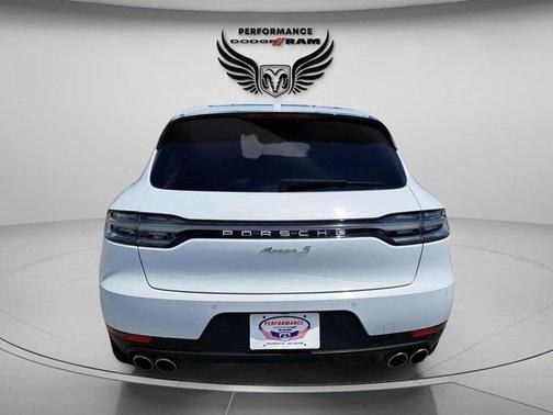 2019 Porsche Macan S
