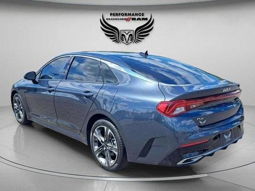 2022 Kia K5 EX