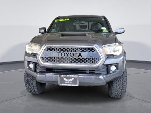 2016 Toyota Tacoma TRD Sport
