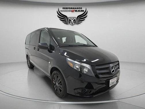2021 Mercedes-Benz Metris Base