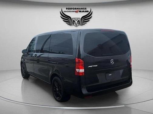 2021 Mercedes-Benz Metris Base