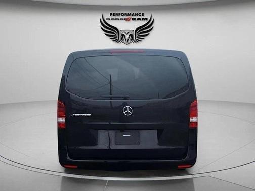 2021 Mercedes-Benz Metris Base