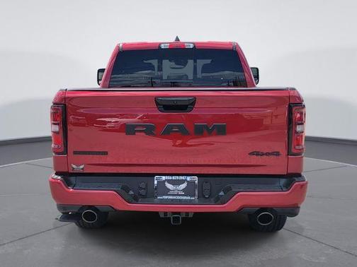 Molten Red Pearlcoat 2026 RAM 1500 Big Horn/Lone Star