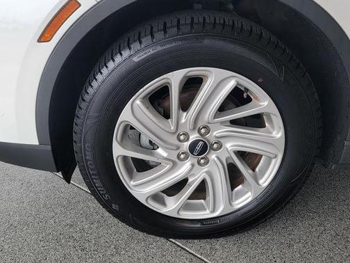 White 2020 Lincoln Corsair Standard