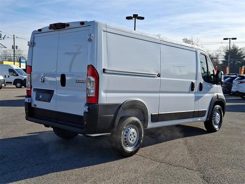2025 RAM ProMaster 1500 Low Roof