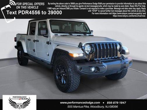 Silver Zynith Clearcoat 2022 Jeep Gladiator Sport
