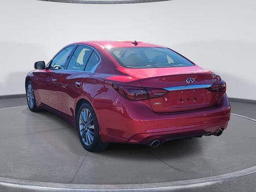 2022 INFINITI Q50 LUXE