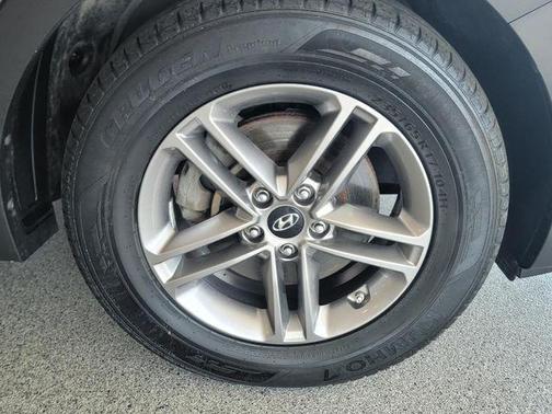 Mineral Gray 2018 Hyundai Santa Fe Sport 2.4L