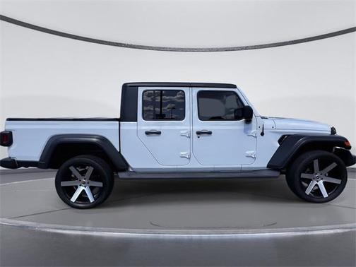 2020 Jeep Gladiator Sport