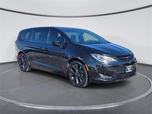 2019 Chrysler Pacifica Touring Plus