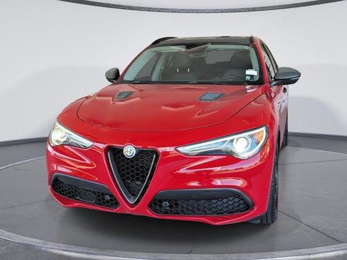Red 2018 Alfa Romeo Stelvio Base