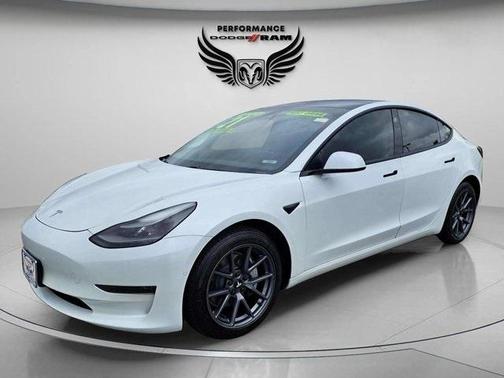 2021 Tesla Model 3 Standard Range Plus