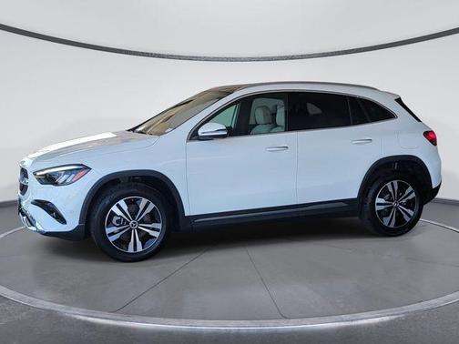 White 2024 Mercedes-Benz GLA 250 Base