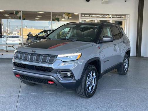 Sting Gray Clearcoat 2022 Jeep Compass Trailhawk