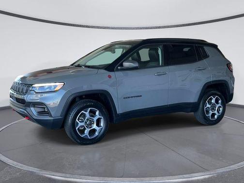 Sting Gray Clearcoat 2022 Jeep Compass Trailhawk