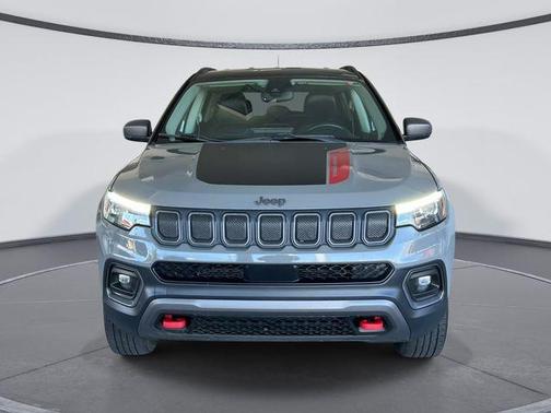 Sting Gray Clearcoat 2022 Jeep Compass Trailhawk