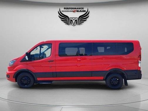 2022 Ford Transit-350 XLT